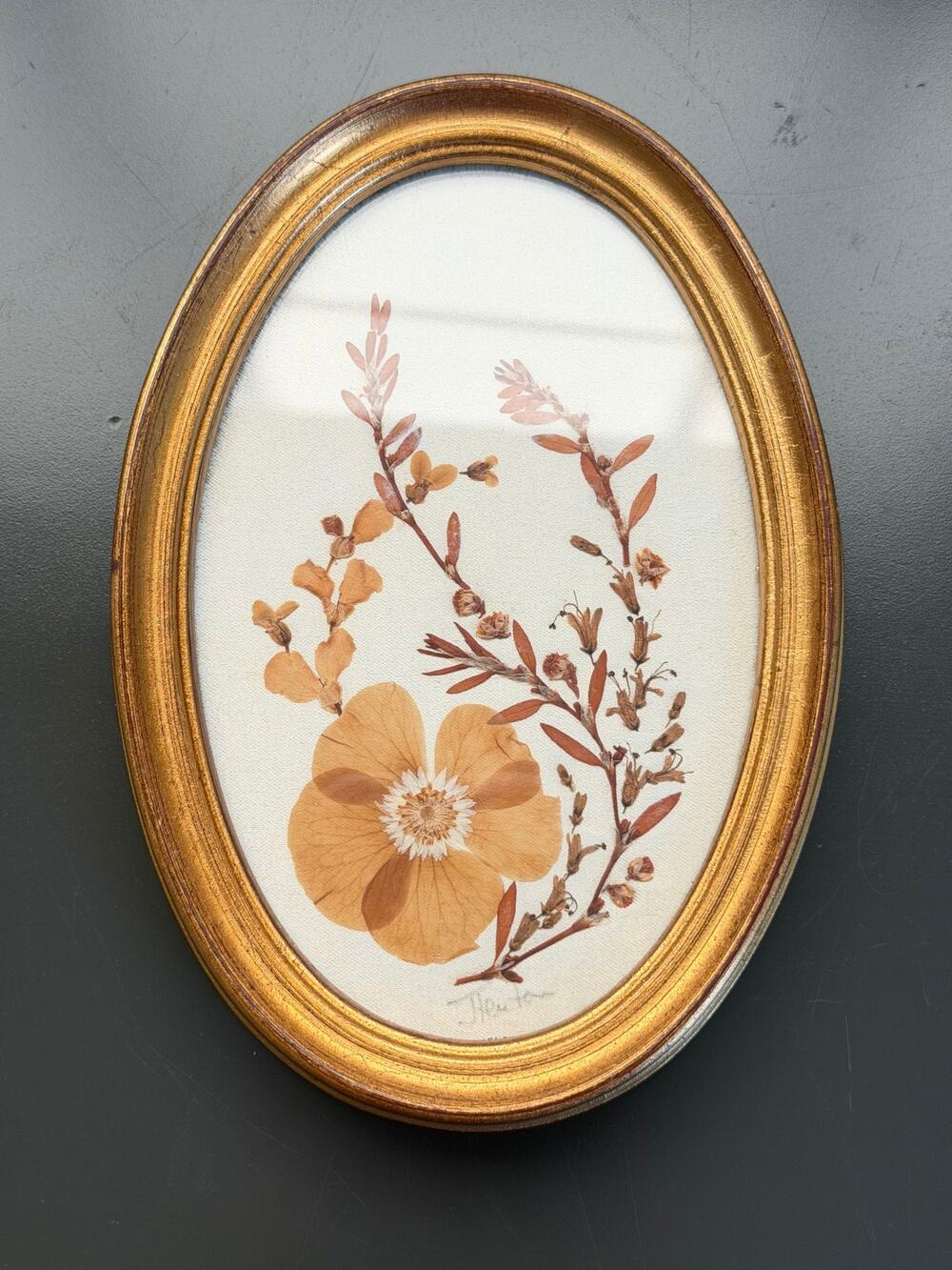 Vintage Joyce Fenton Signed Pressed Flower Art Gold Oval Frame Made In England